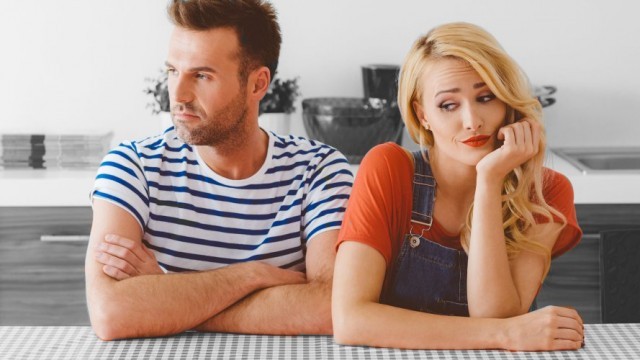 [PUNIQRANDLINE-(au-dating-names.txt) 38 Homme amoureux comportement distant [PUNIQRANDLINE-(au-dating-names.txt) 63