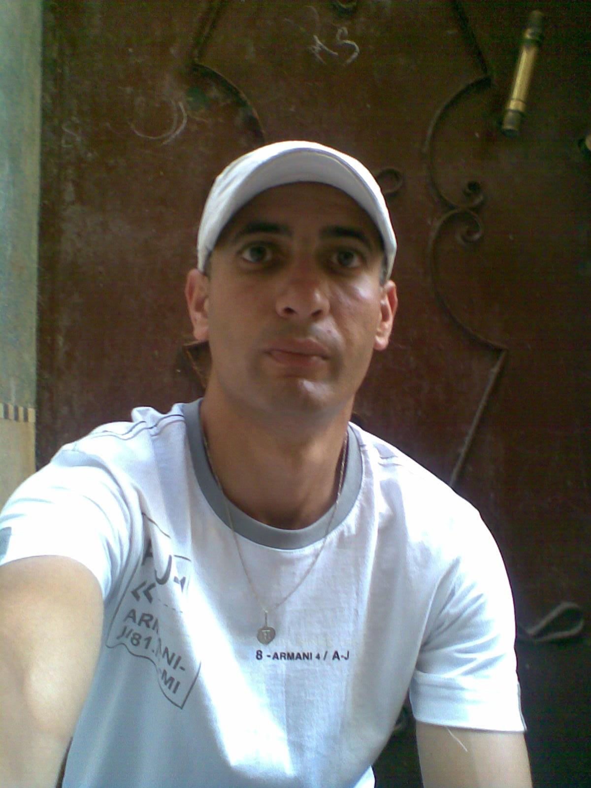 adam_hatim