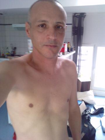 gay33