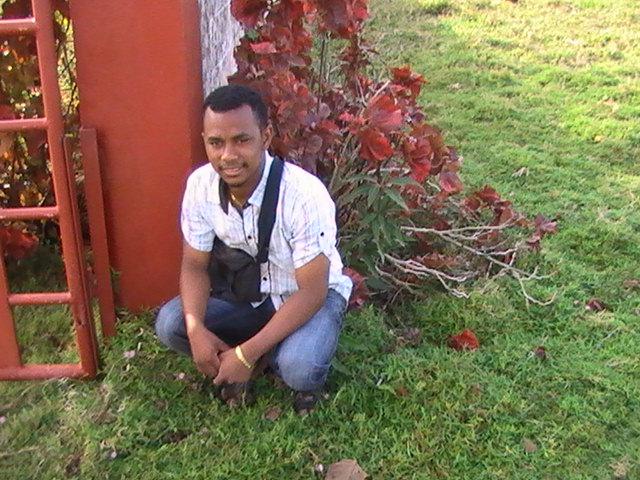 ZEZE205