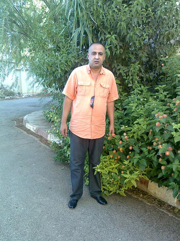 HAKIM02