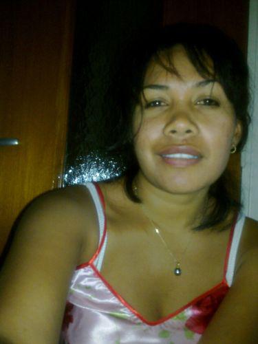 brunette04