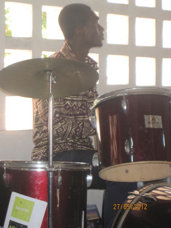 manumnu