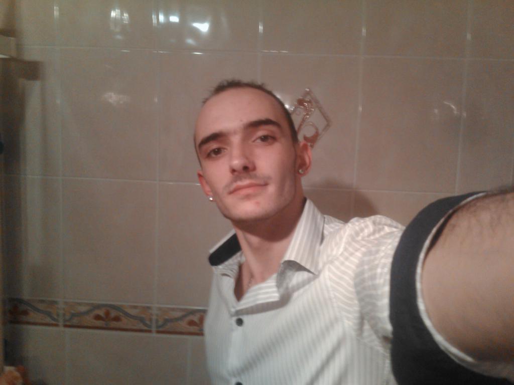 alex-76