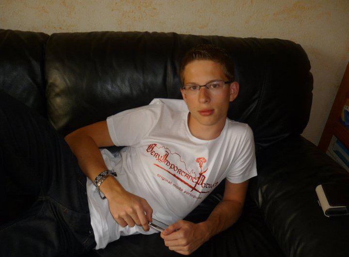 adriien77