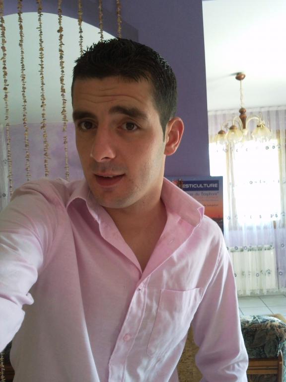 guy27