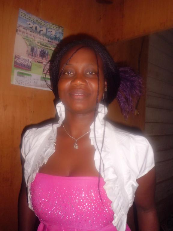 emeline-messi