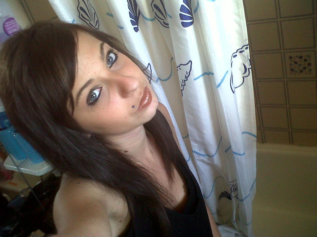 jue-b