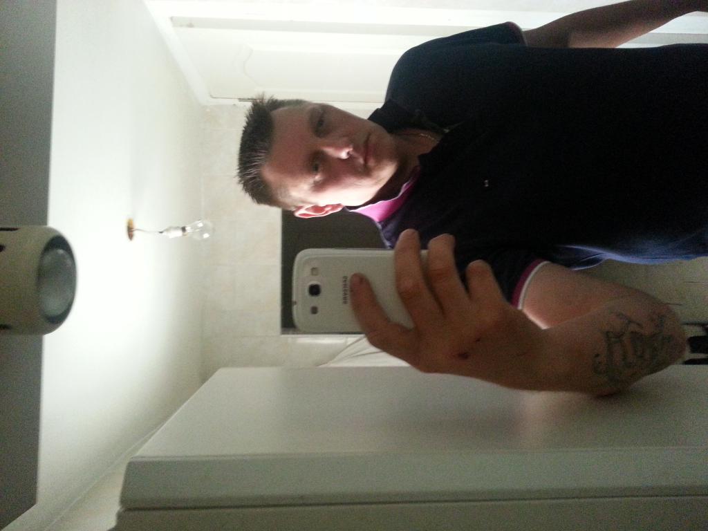 greg210375
