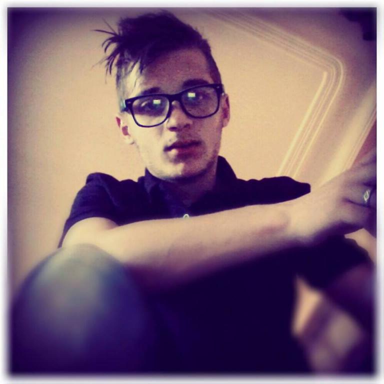 ayman160