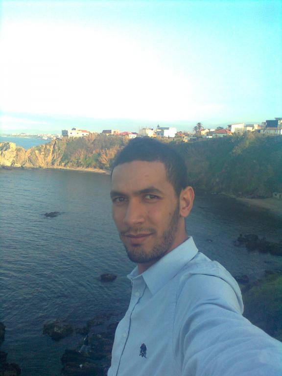 Fakhrou