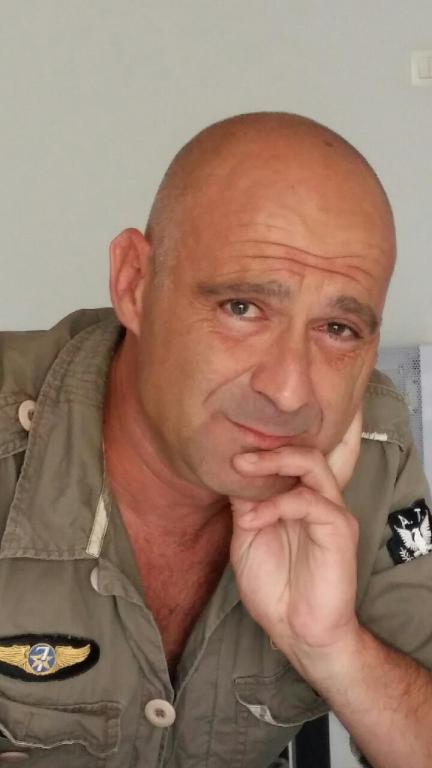 cyrus09000
