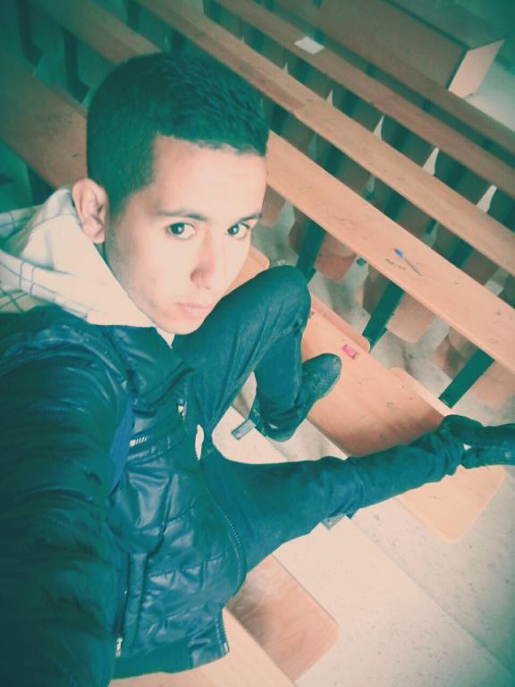 Hocine0352
