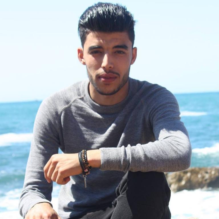 Youssef8927