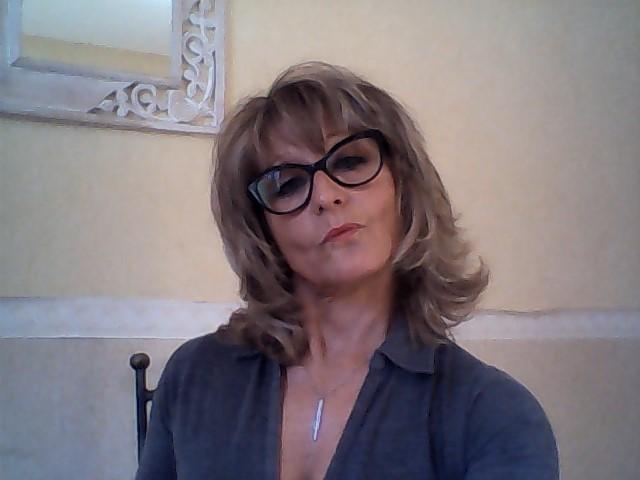 Rencontre Femme Mature Et Mûre À Ouargaye, RENCONTRE FEMME MATURE Nice