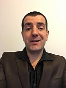 Arnaud_coeur_rouge