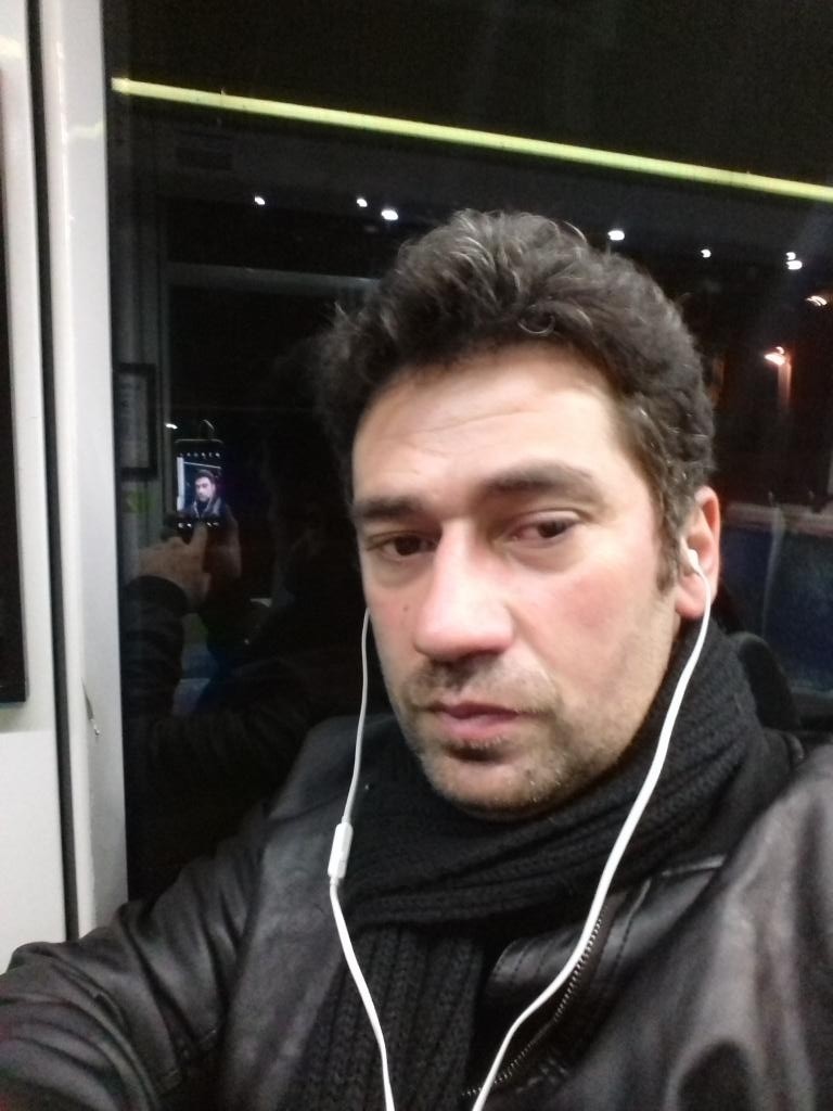 Richard3979