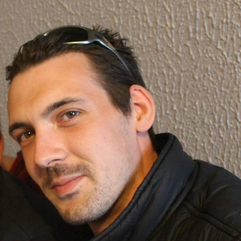 mikael44