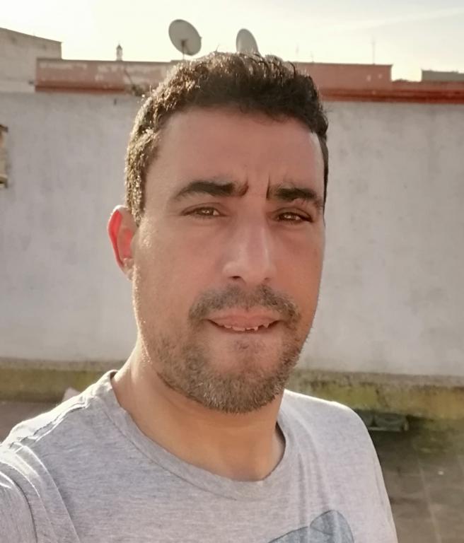 hicham077