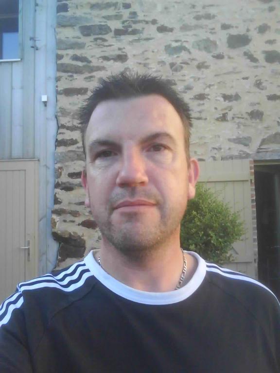 Jauris49