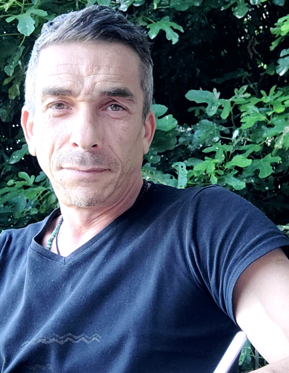 rencontre badoo saint affrique 12400