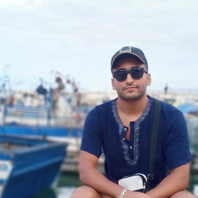 Mounir1604