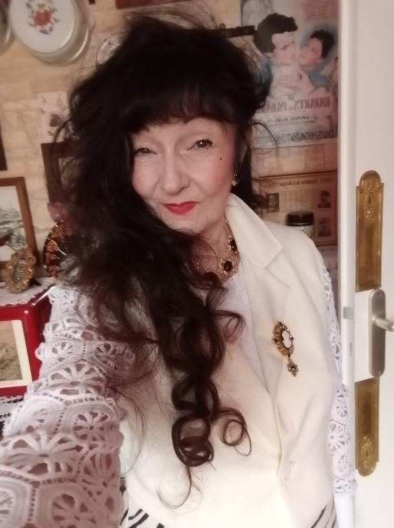 angeliquedu50