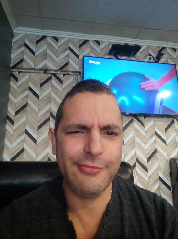 alex750133