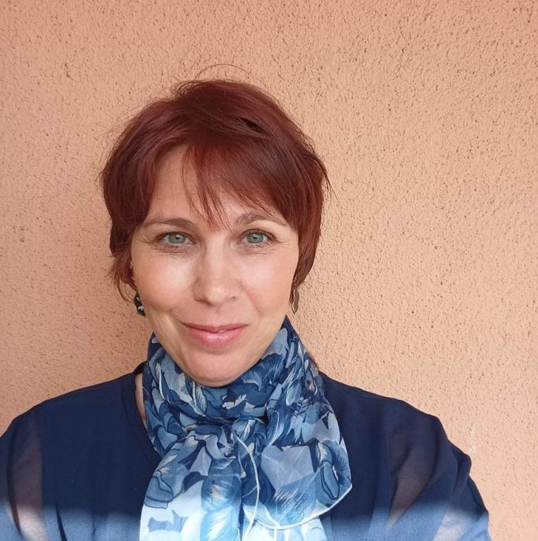 Tania13100