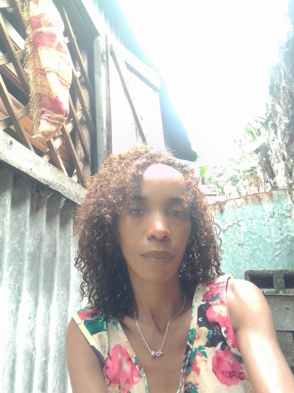 Eliviasharonne