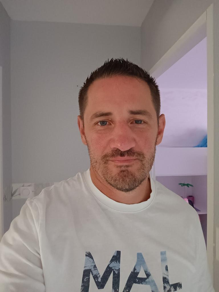 Leo40