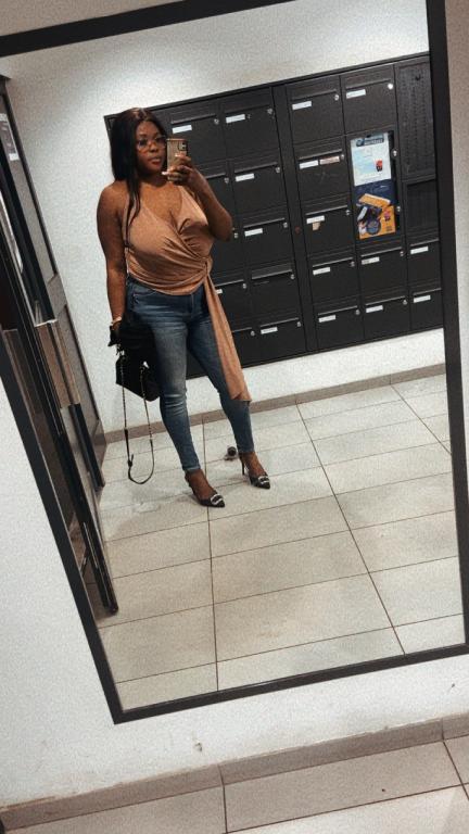 Esty23
