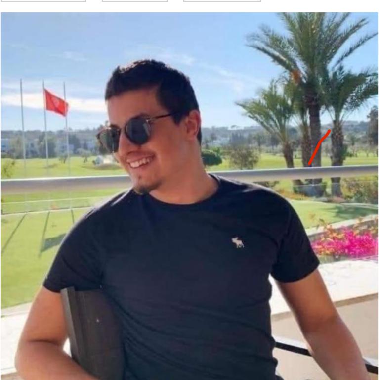 Najibe08300