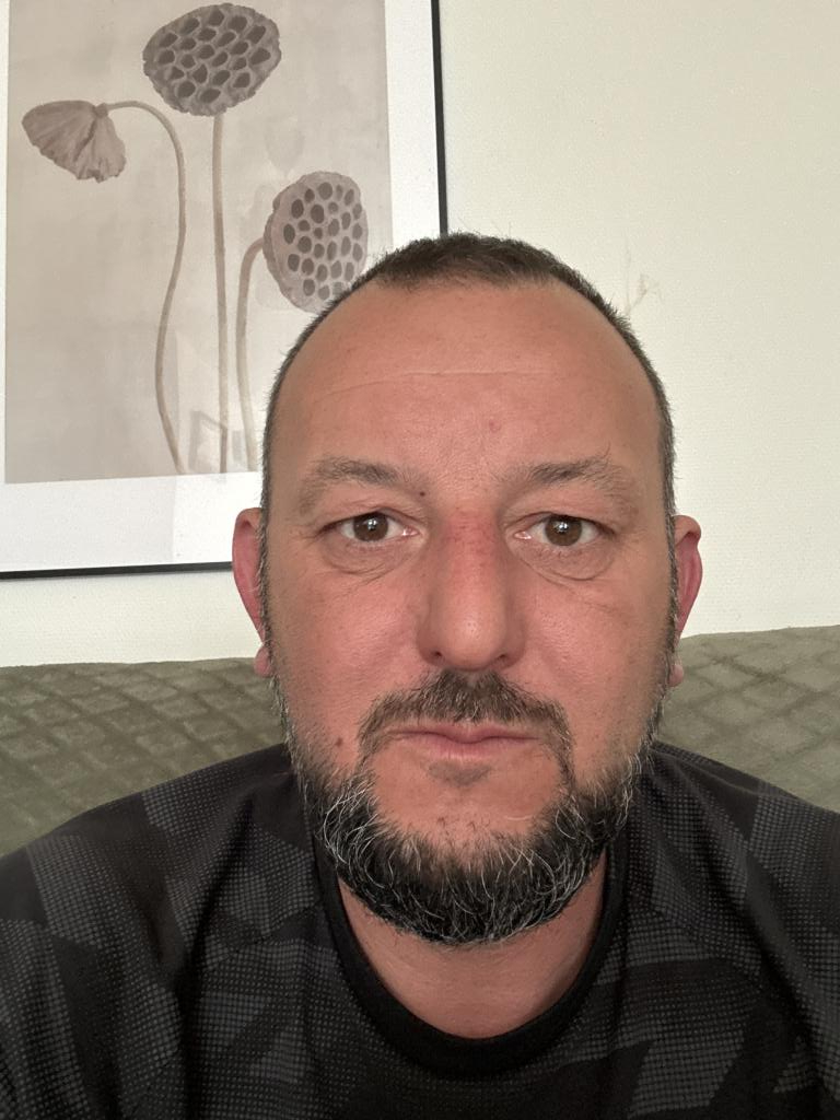 Olivier08090