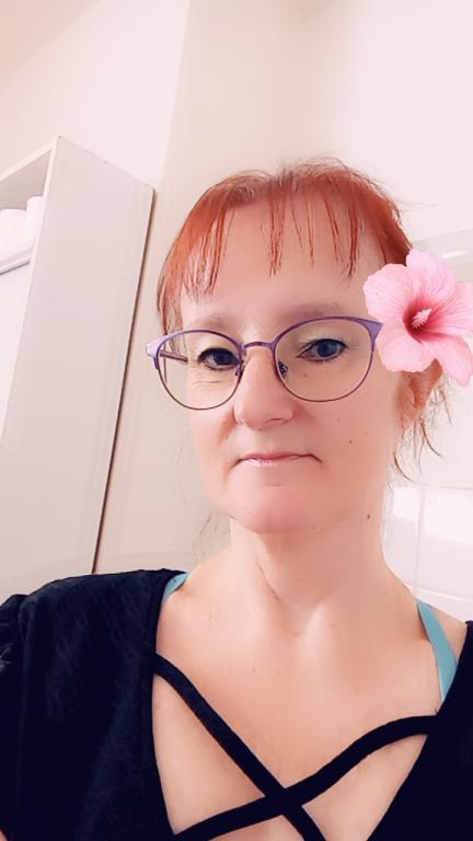 Vikie10