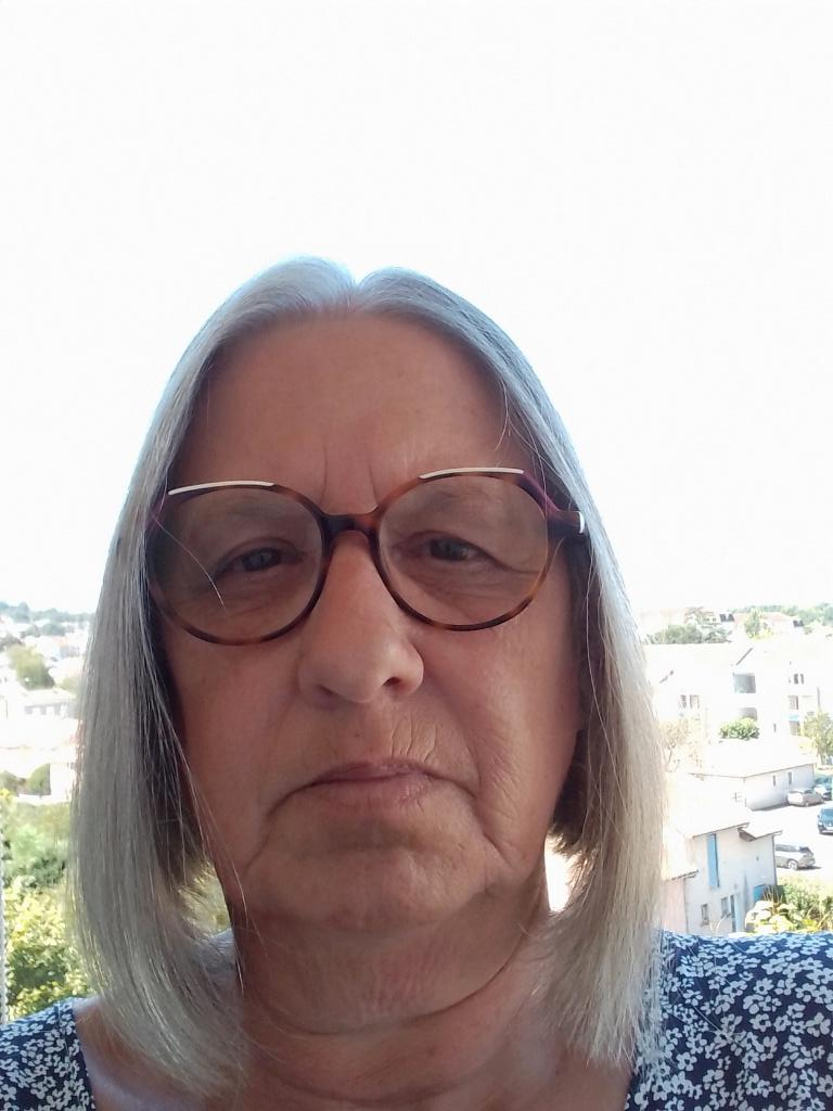 Lydie64