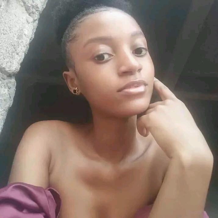 Sabine_ella