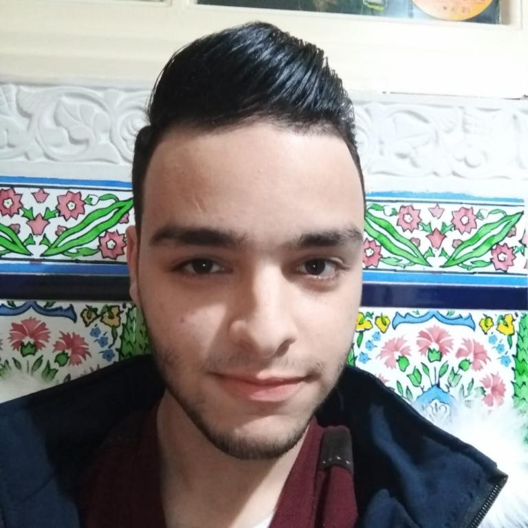 Mouad64769