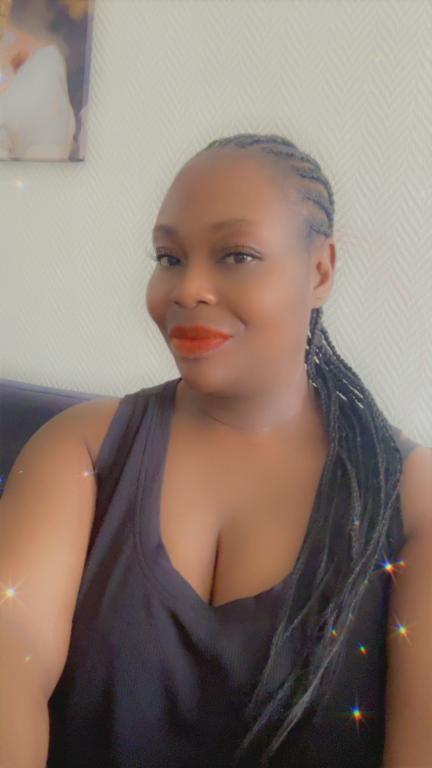 Anita32
